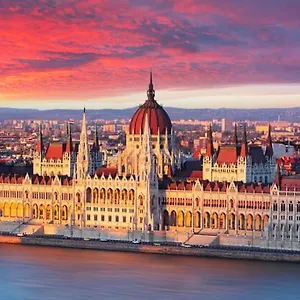 budapest-eye-freegym-and-sauna-luxury-home.inbudapesthotels.com/